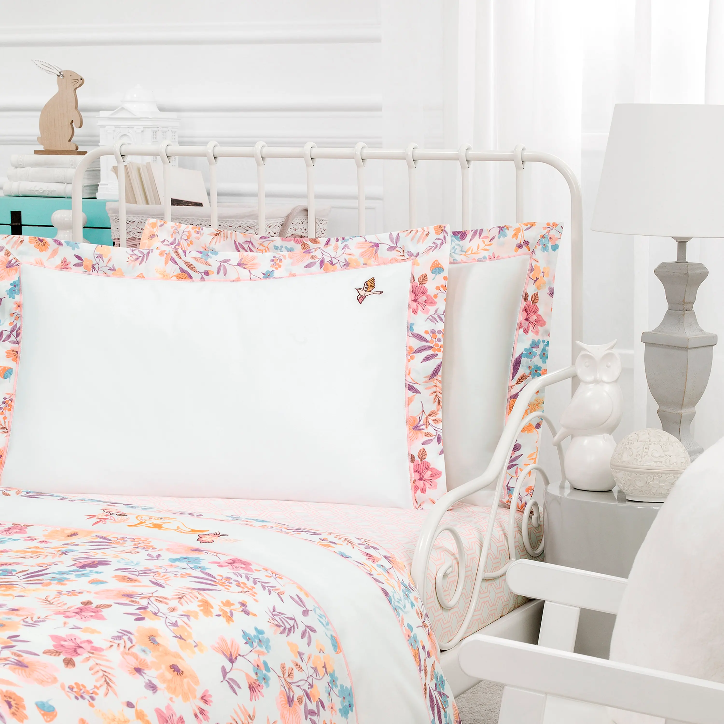 Flat Sheet - Foster | White | 39" x 55"
