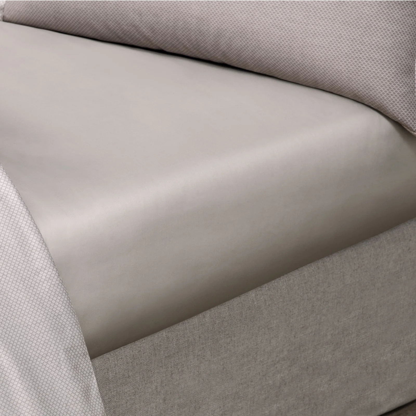 Flat Sheet - Orlando | Pale Gray/Brown | King - Image 2