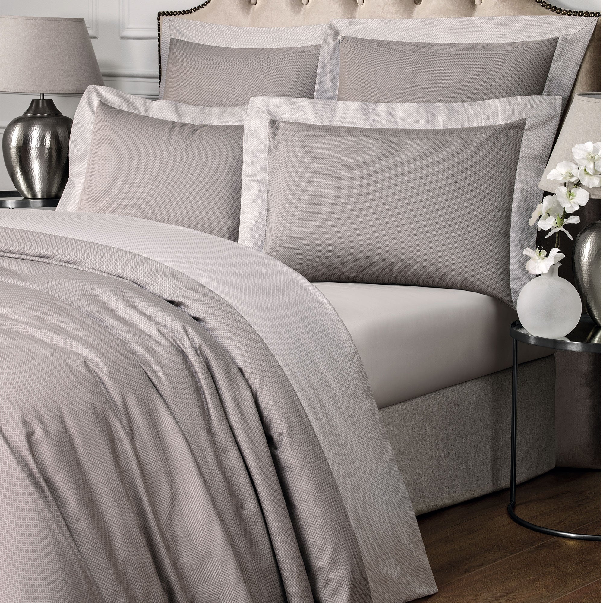 Flat Sheet - Orlando | Pale Gray/Brown | King - Image 3