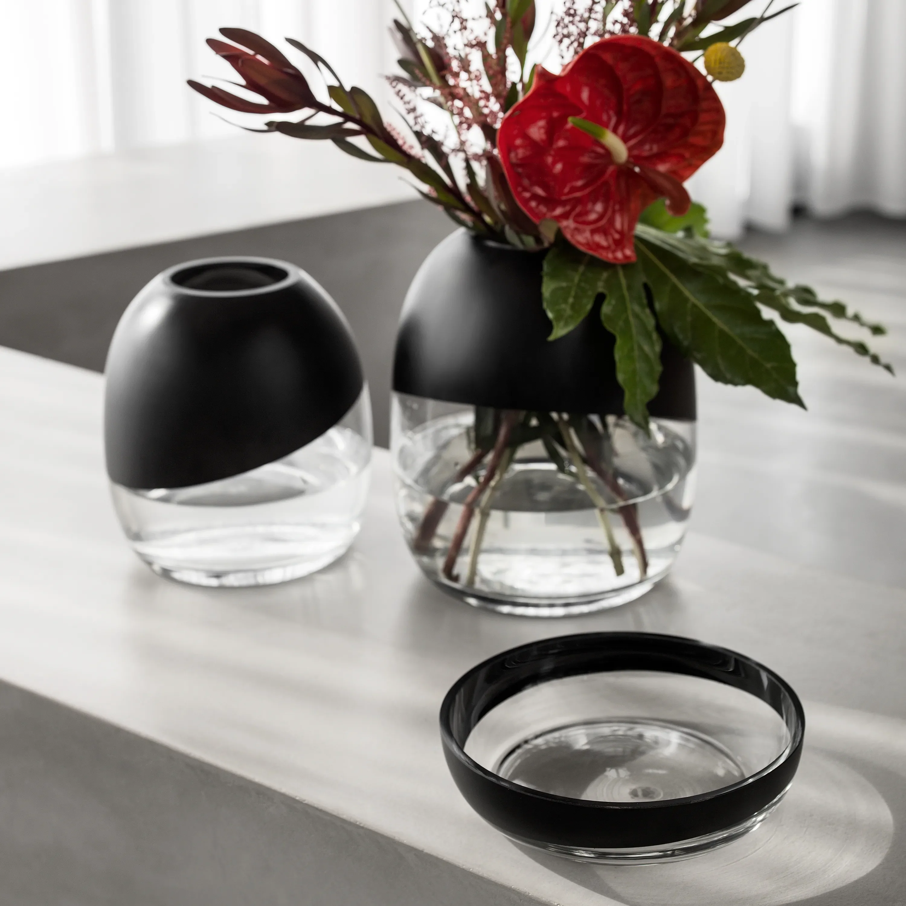 Flower Vase Airs | Black | 8" x 2" - Image 2