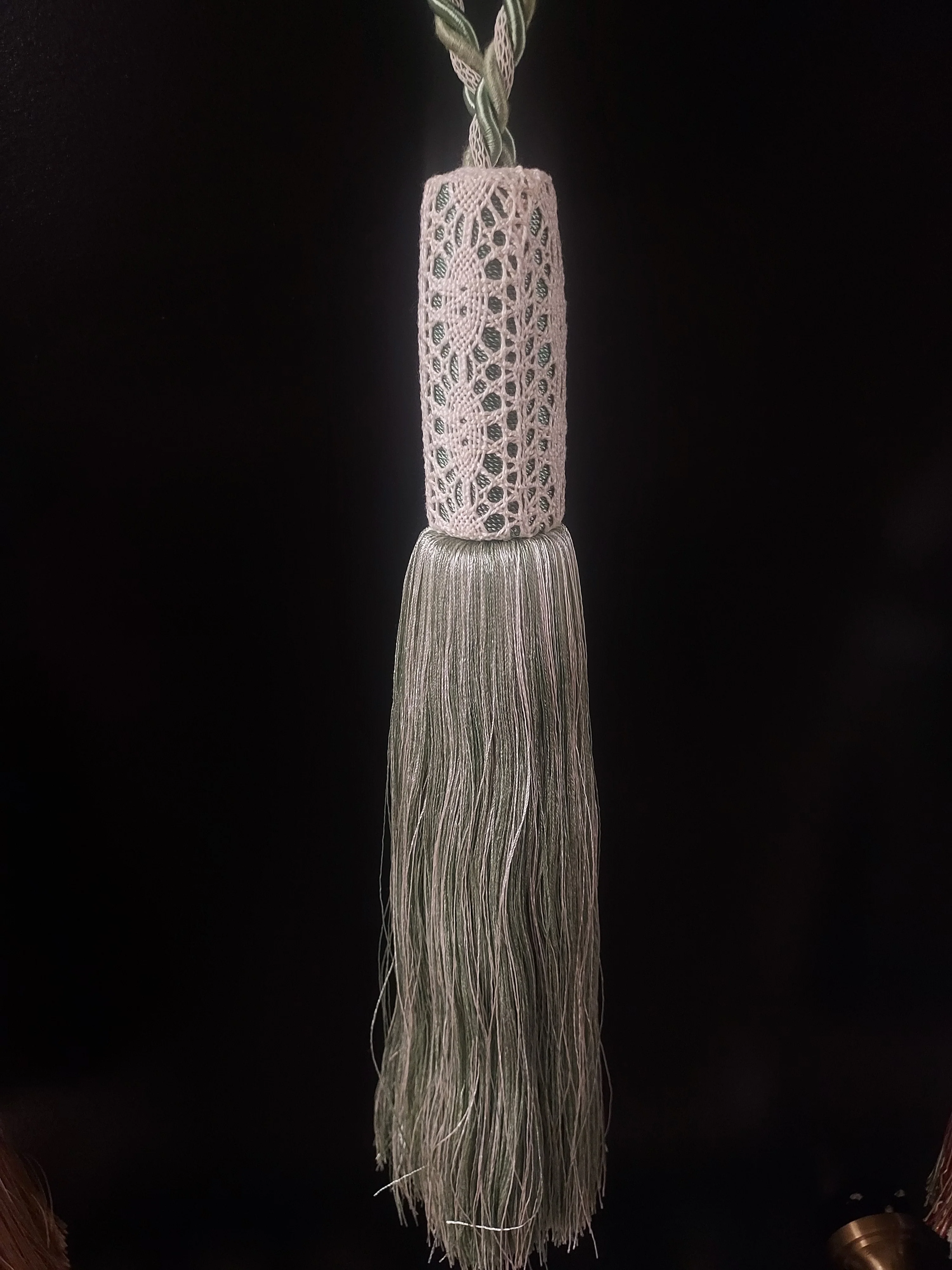 Italian Lace TasselTieback - II | Green | One Size