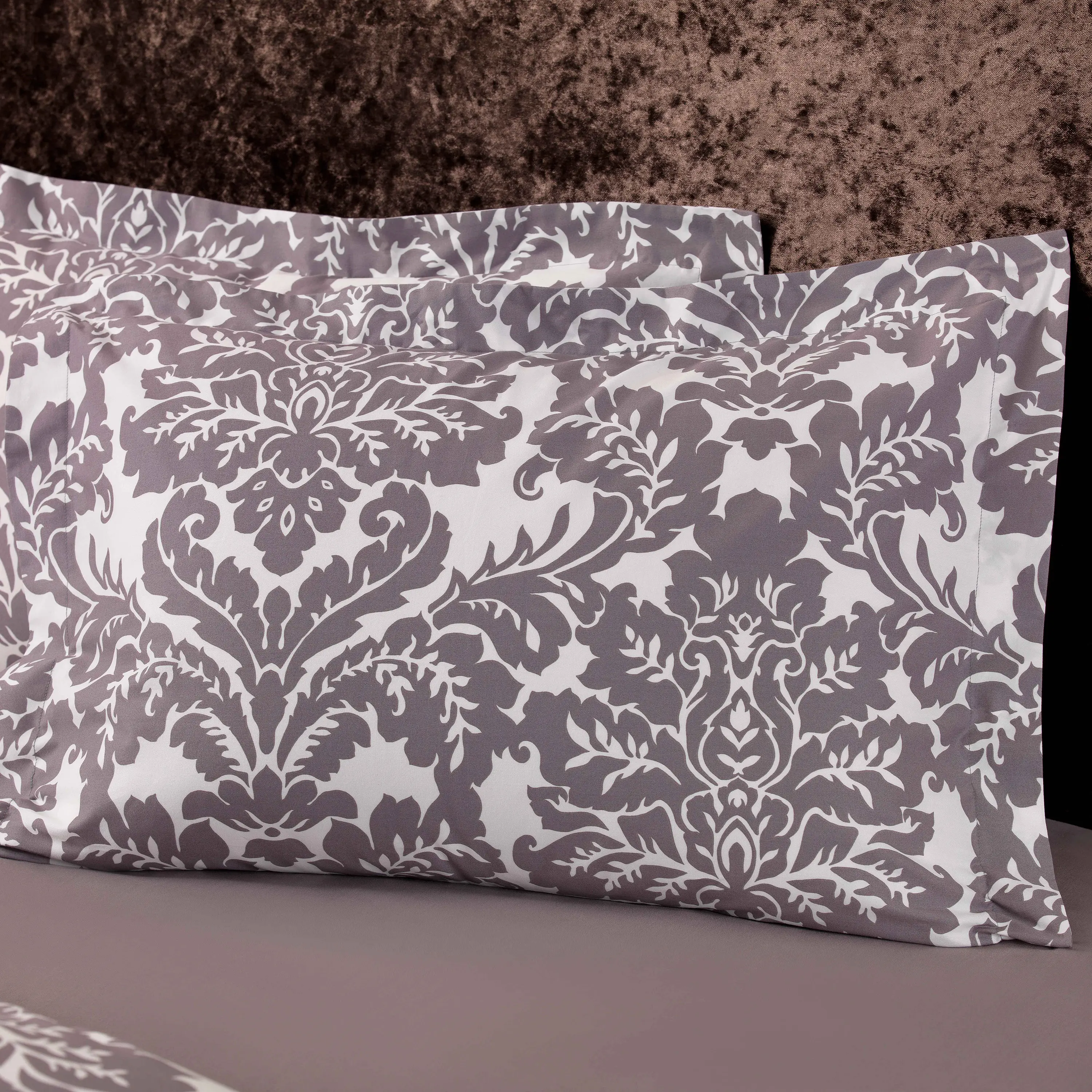 Pillowcase - Damask | Dusty Gray/Brown/Ivory | Decor