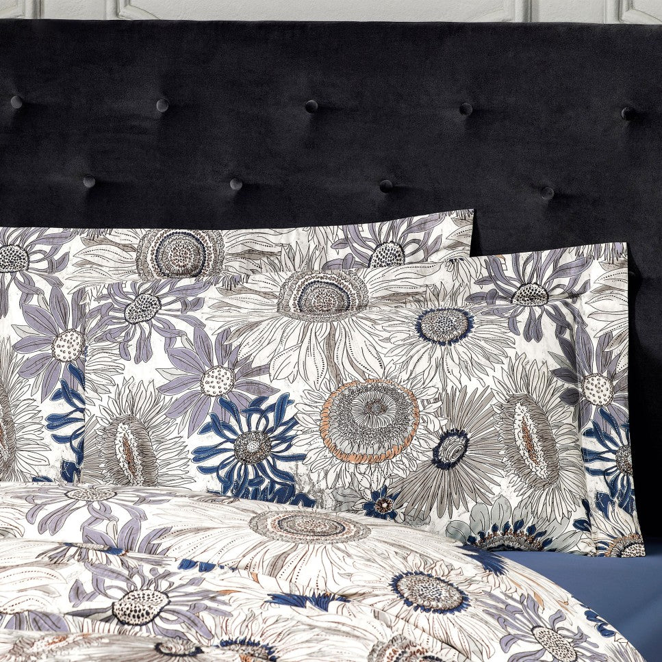 Pillowcase - Stephani | White/Blue/Gray | Standard