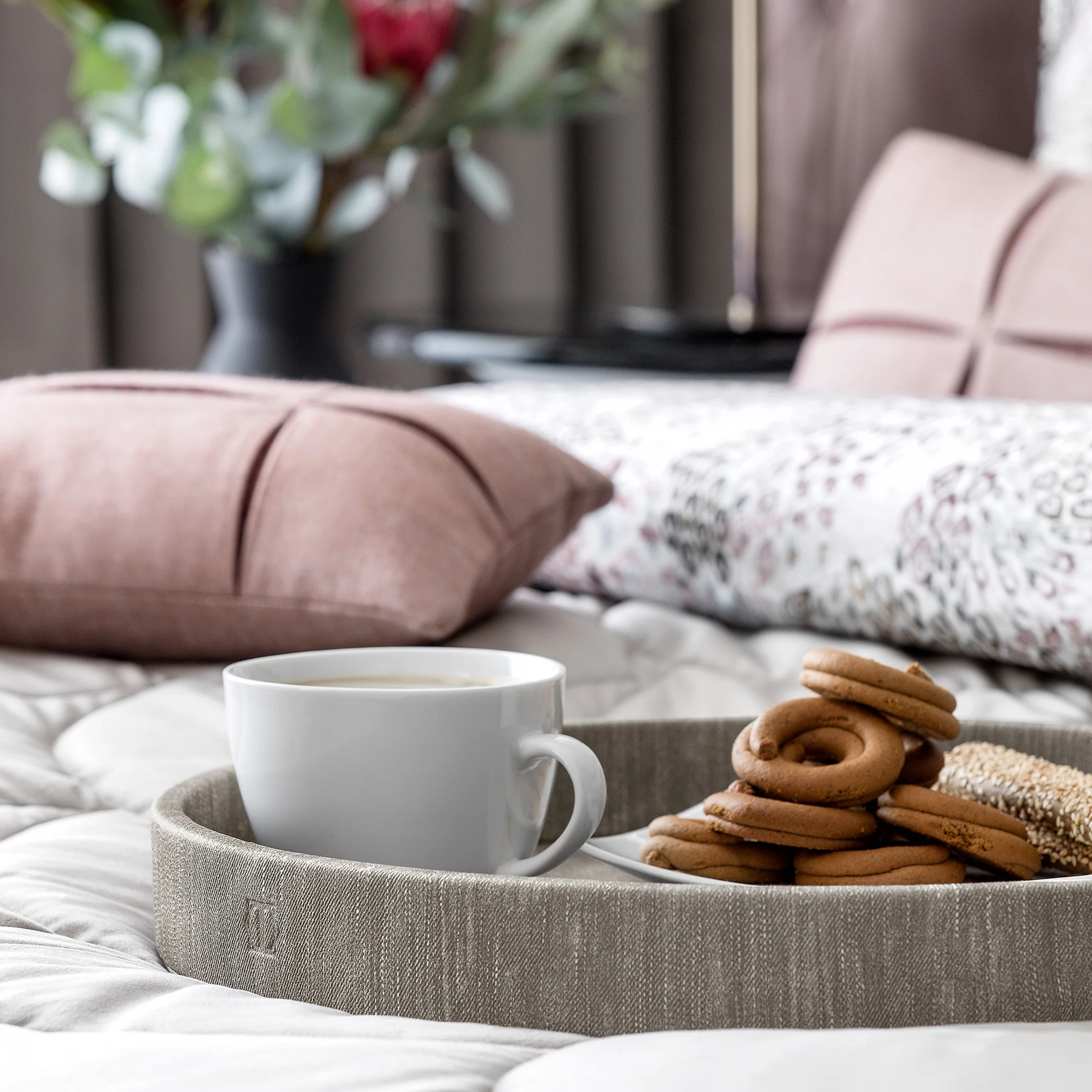 Serving Tray - Grace | Grey | D - 16" - Image 4