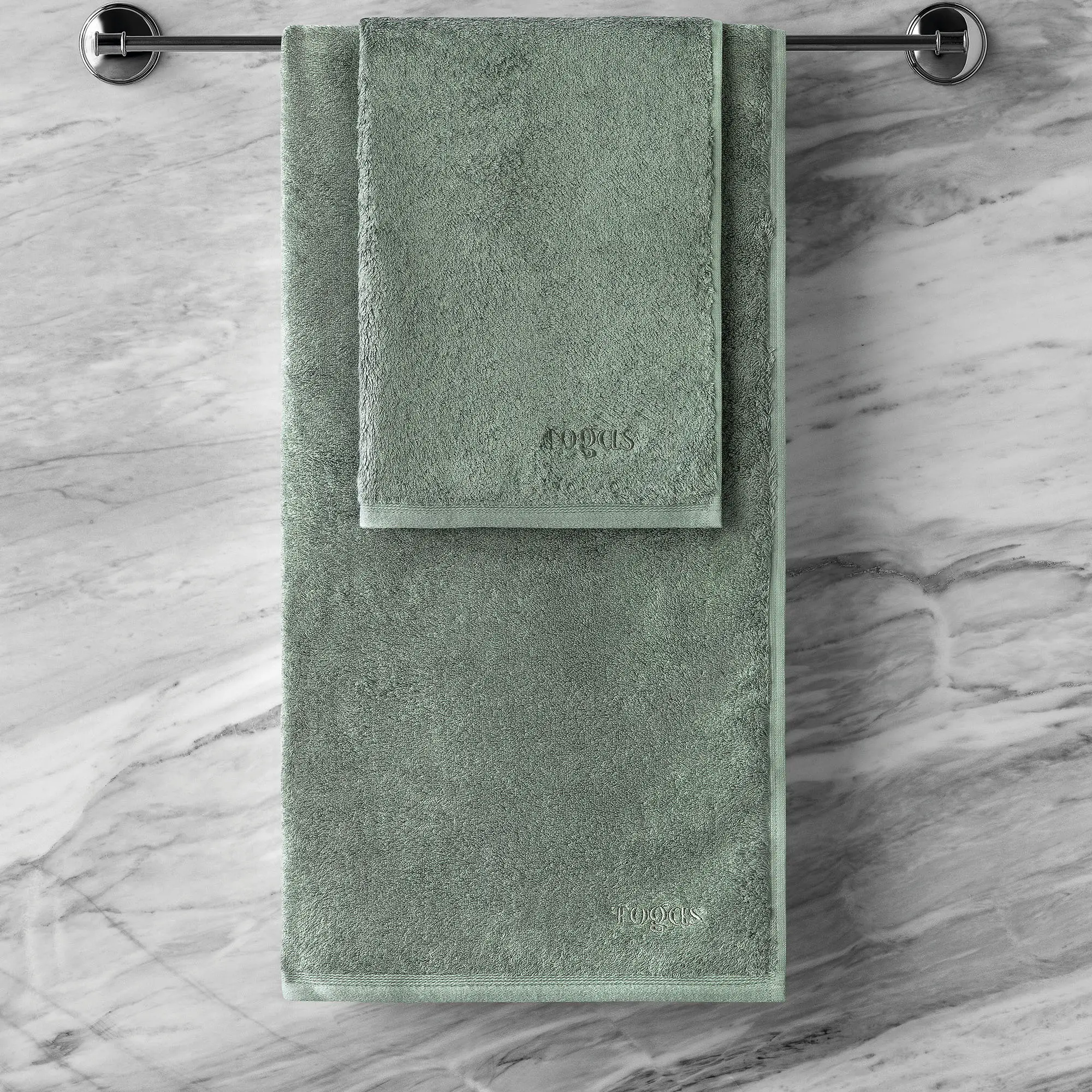 Towel - Poitiers | Dark Green | 20" x 39" - Image 2