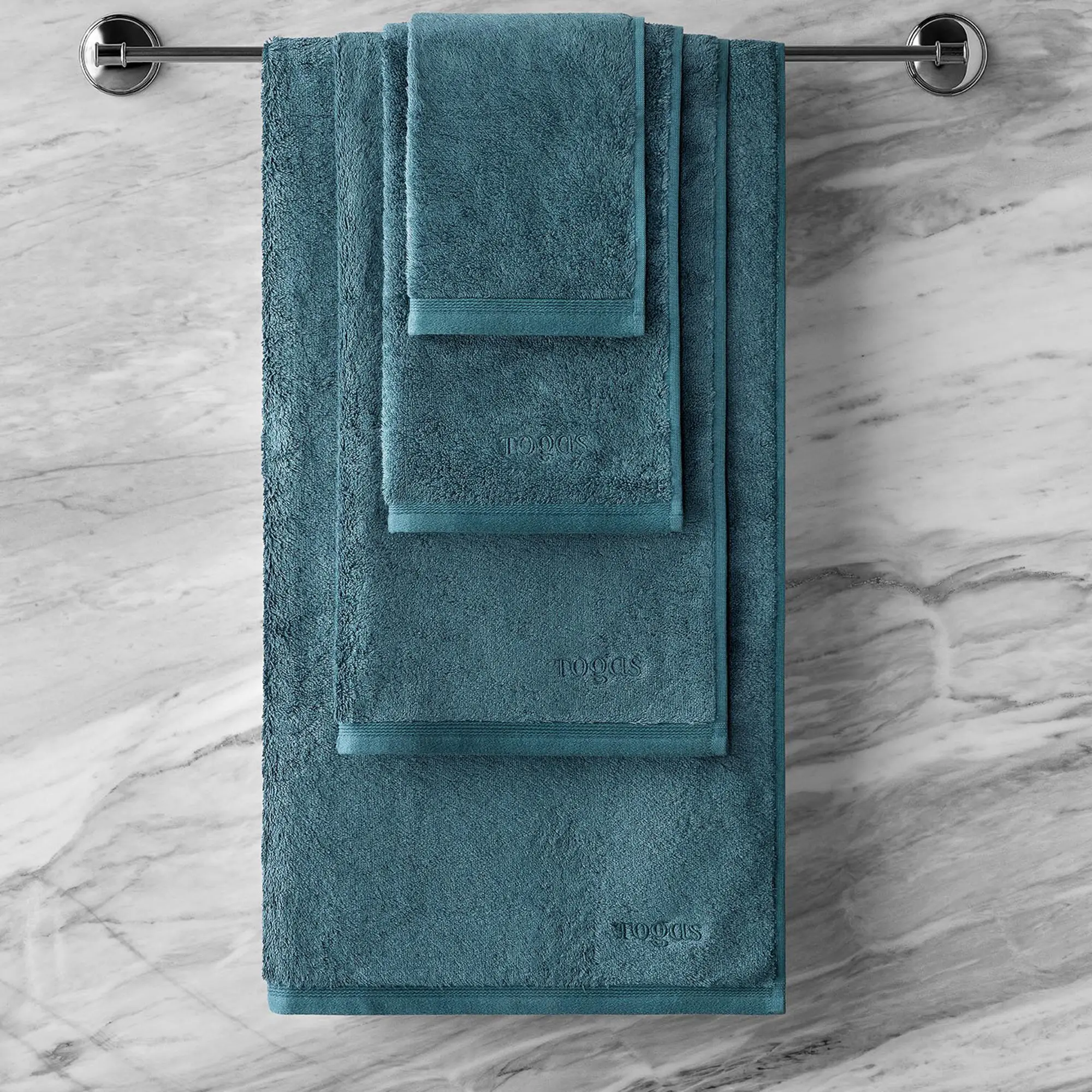 Towel - Poitiers | Turquoise | 16" x 24" - Image 2