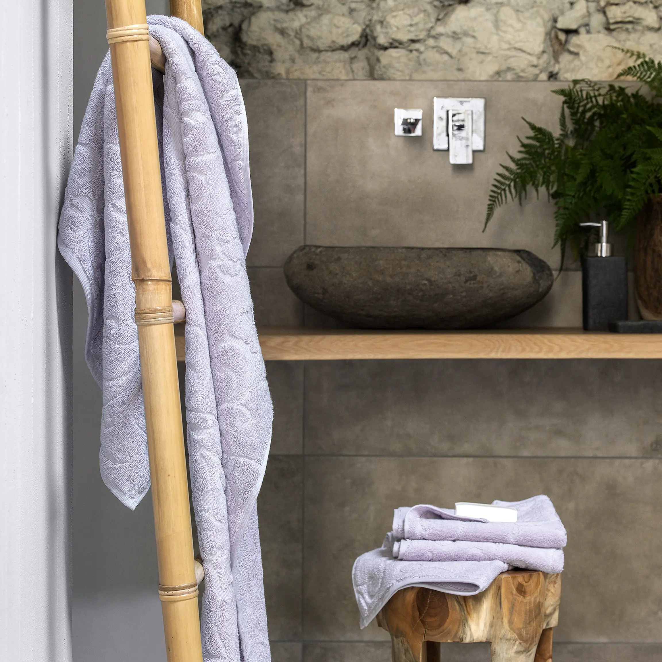 Towel - Sharly | Violet | 20" x 39"