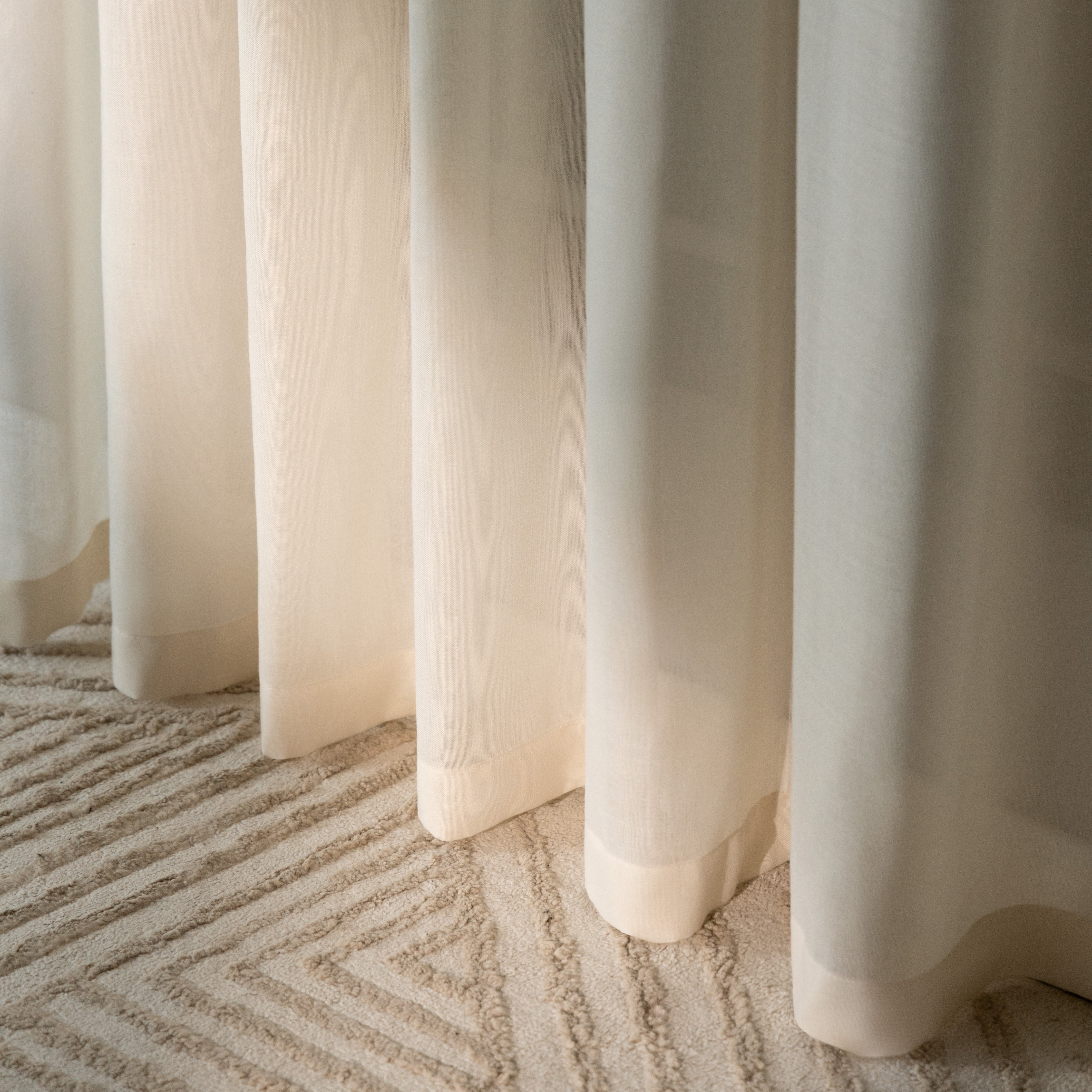 Tulle - Organza | Pale Pink/Gold | 157" x 108" - Image 5