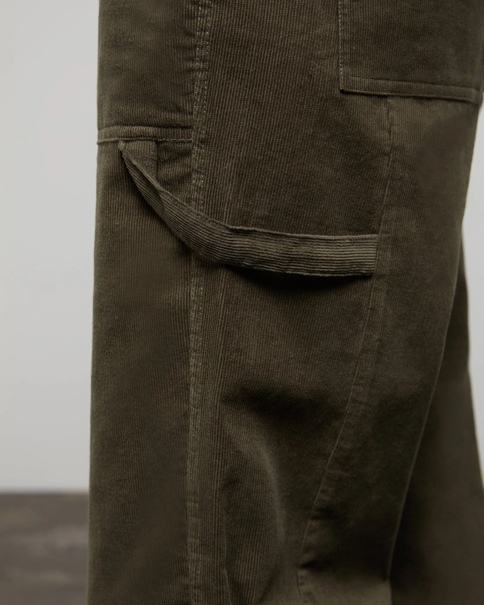 Womens | Wide Leg Corduroy Carpenter Pant | Bison - Image 10