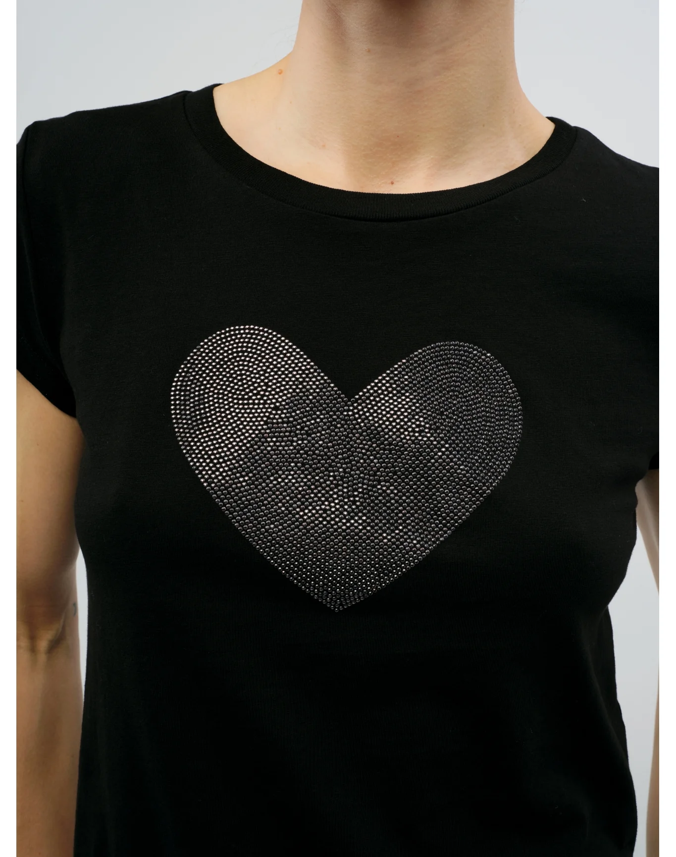 Skinny HC Heart Strass T-Shirt | Black - Image 4